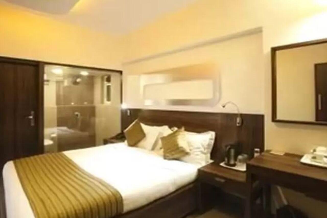 Hotel Plaza Mumbai Eksteriør bilde