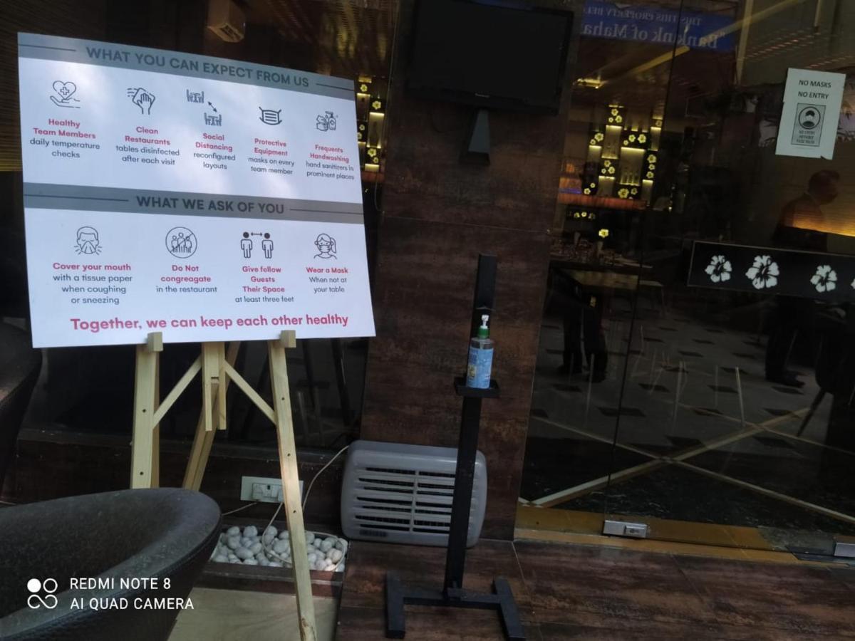 Hotel Plaza Mumbai Eksteriør bilde