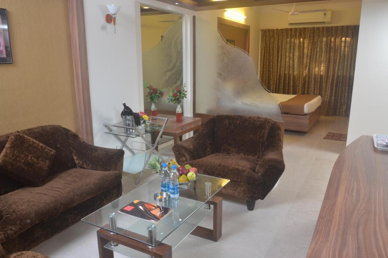 Hotel Plaza Mumbai Eksteriør bilde
