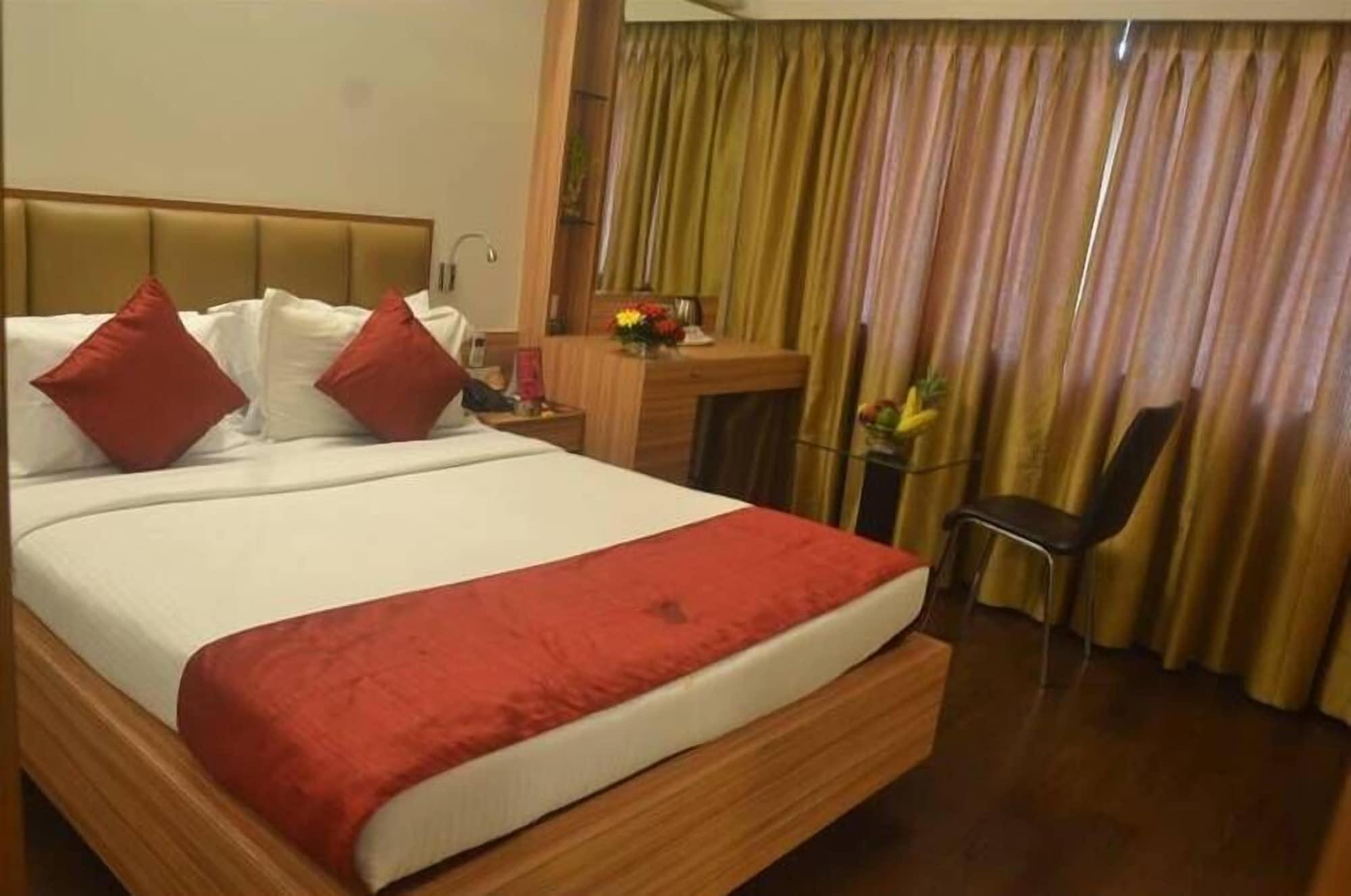 Hotel Plaza Mumbai Eksteriør bilde