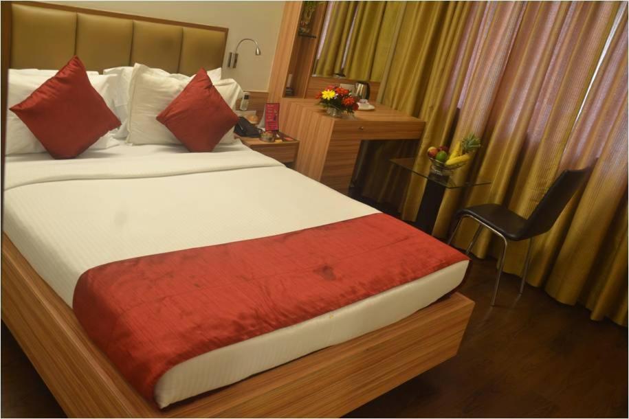 Hotel Plaza Mumbai Rom bilde