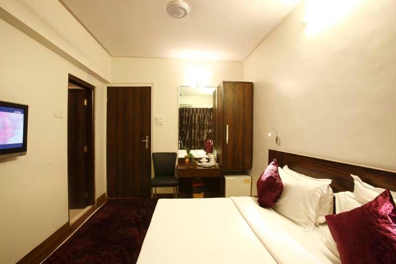 Hotel Plaza Mumbai Rom bilde
