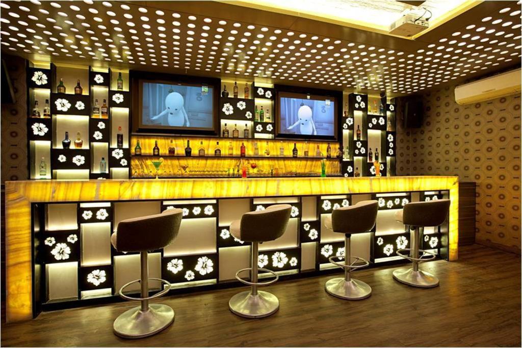 Hotel Plaza Mumbai Eksteriør bilde