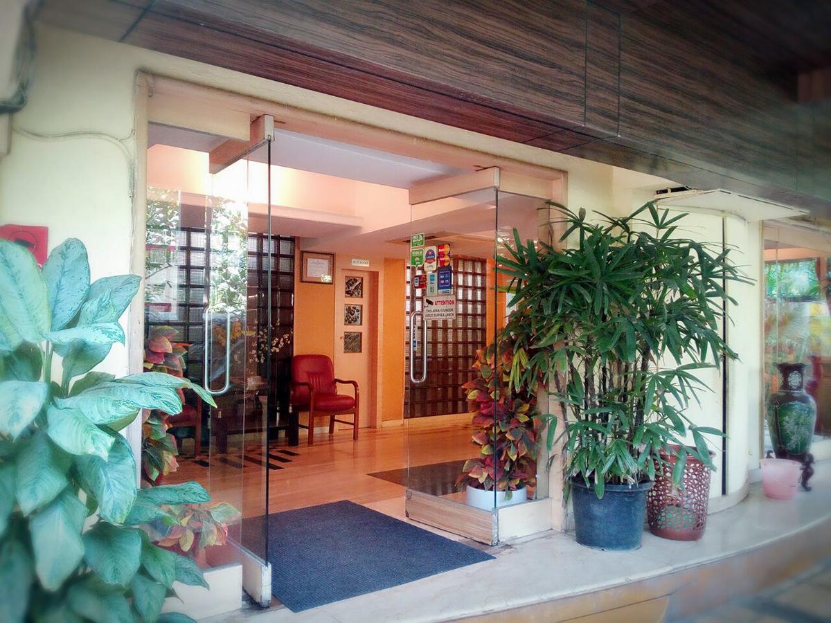 Hotel Plaza Mumbai Eksteriør bilde